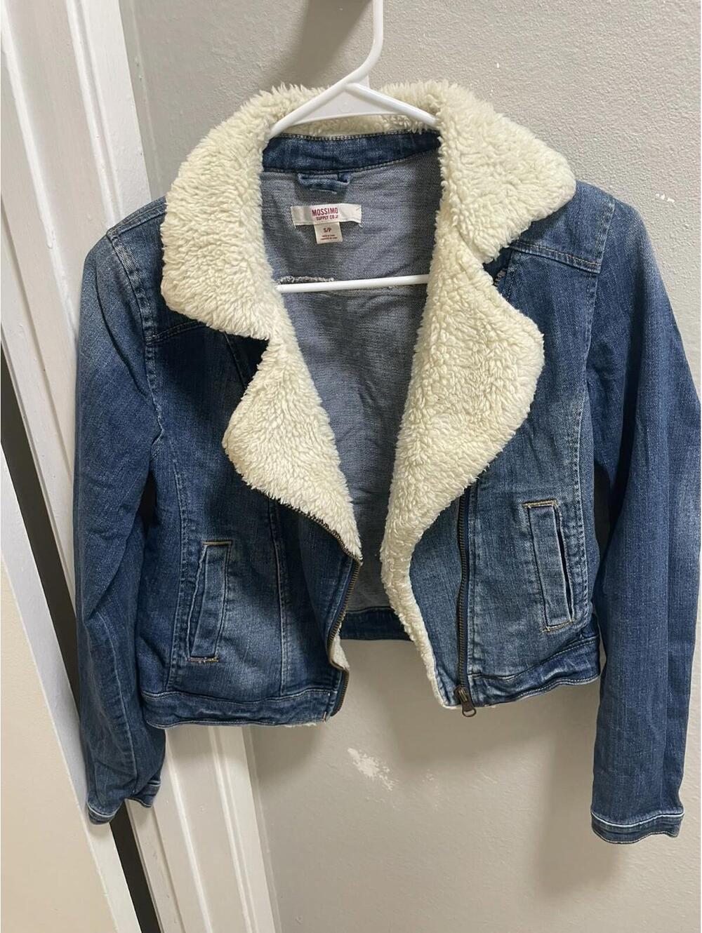 Mossimo Women’s Denim Blue Jean Moto Jacket Faux Fur Sz S